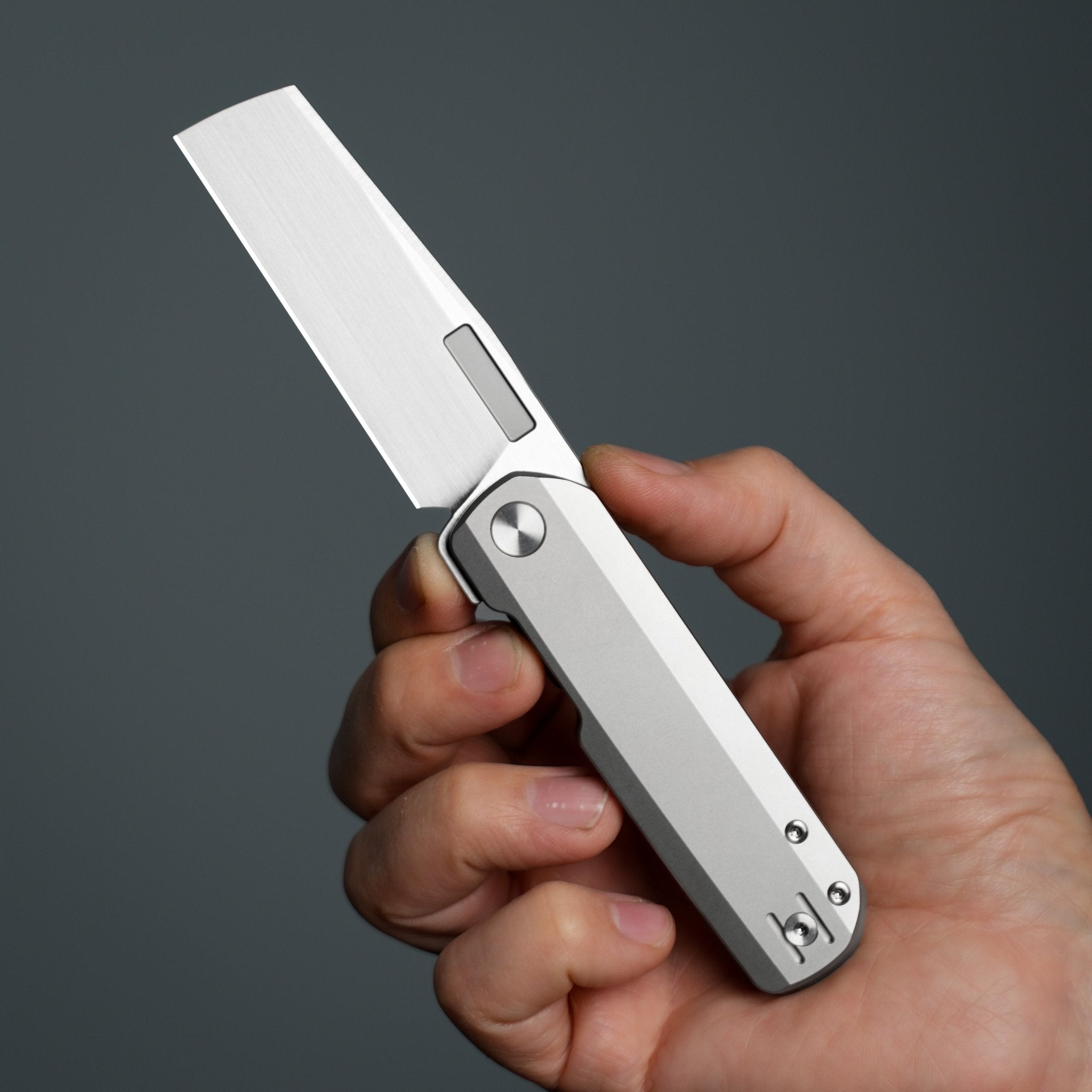 Avid 2 - Folding Knife - Vero Engineering