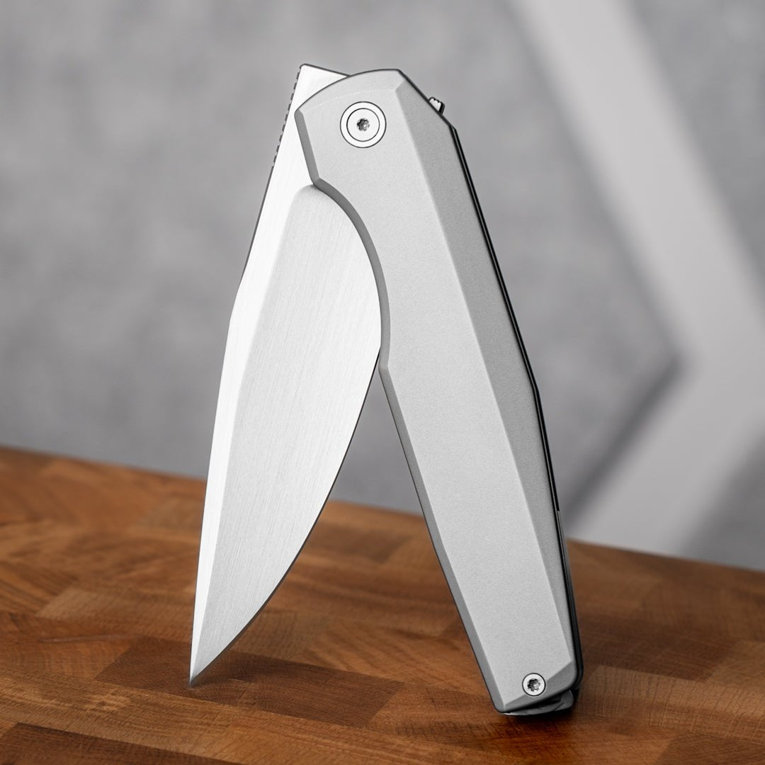 Lux - Folding Knife - Vero Engineering