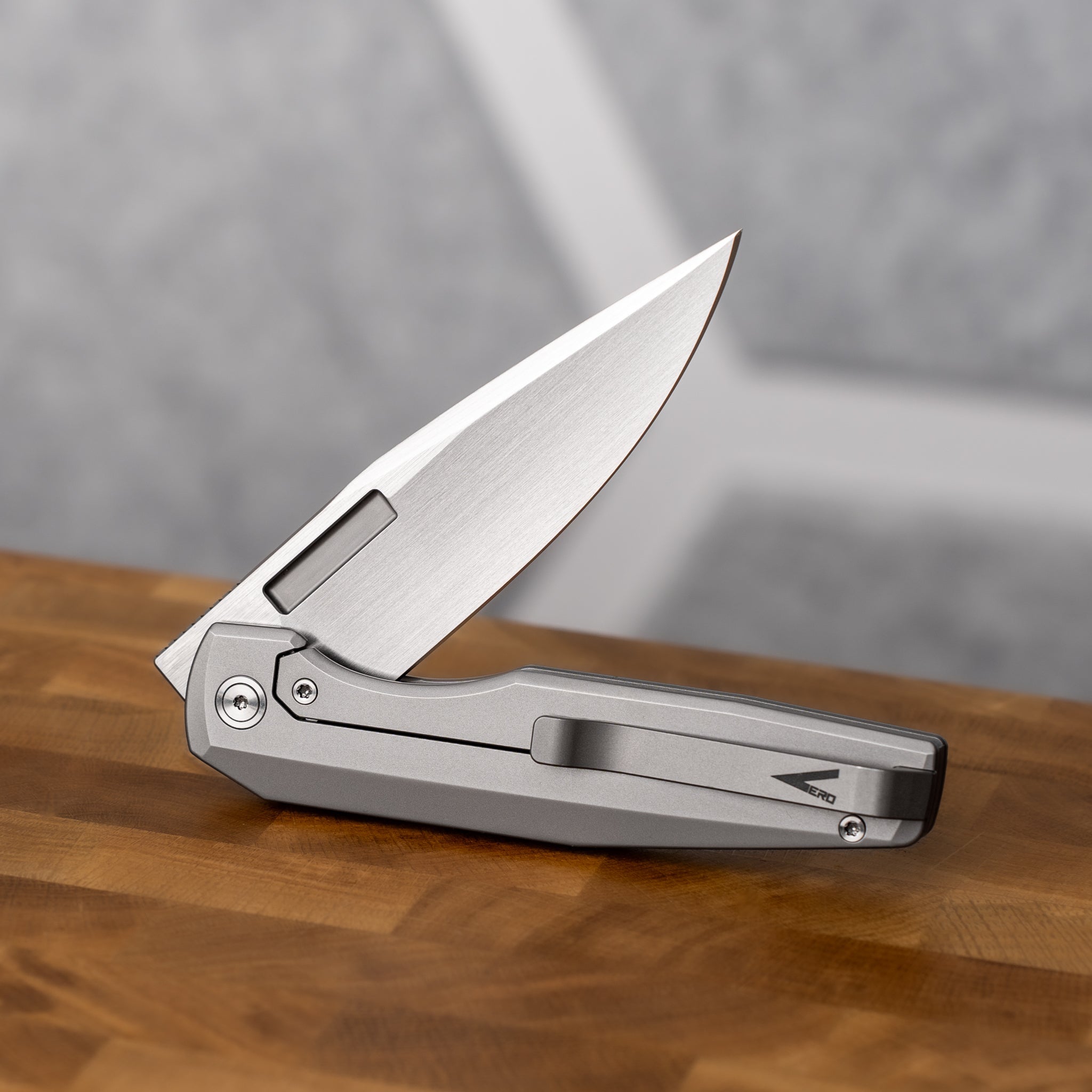 Lux - Folding Knife - Vero Engineering